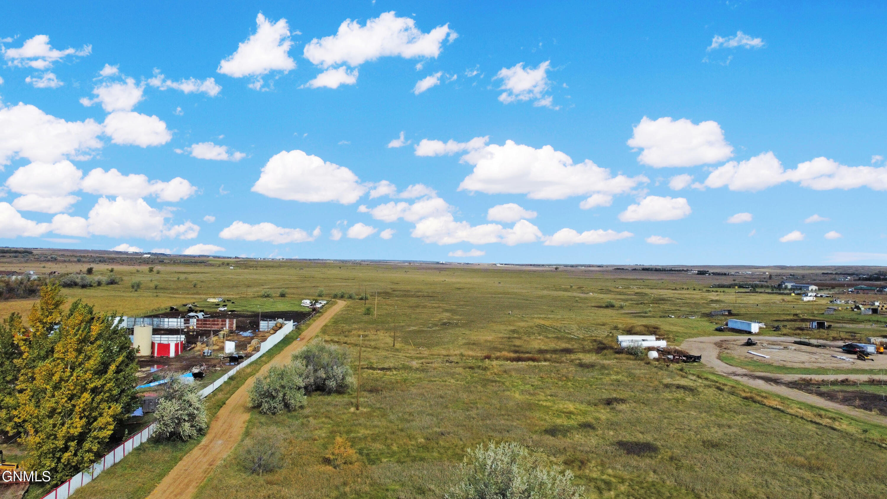 Land in Williston 4