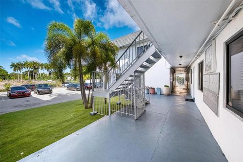 apt-2-13251 Memorial Hwy, Miami, FL, 33161-3947 | Card Image