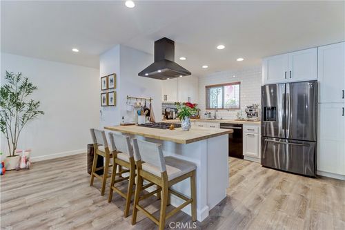 21-2400 Elden Ave, Costa Mesa, CA, 92627 | Card Image