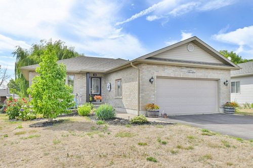 12 Stonegate Cres, Frankford, ON, K0K2C0 | Card Image