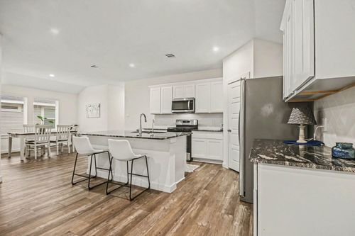 8830 Colicroot Dr, Rosharon, TX, 77583-5633 | Card Image