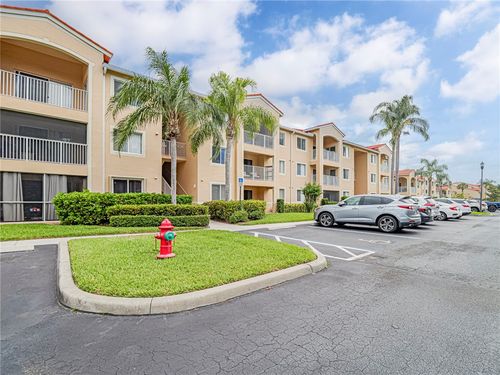 105-1590 42nd Cir, Vero Beach, FL, 32967-8128 | Card Image