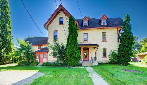 28 Wilson St, Seaforth, ON, N0K | Card Image