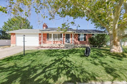 7581 S 2480 W, West Jordan, UT, 84084-3824 | Card Image
