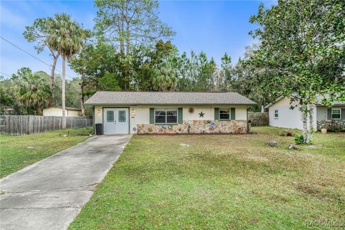 7139 W Greenwood Lane, Crystal River, FL, 34429 | Card Image