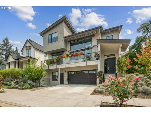 16378 Hunter Ave, Oregon City, OR, 97045-1353 | Card Image