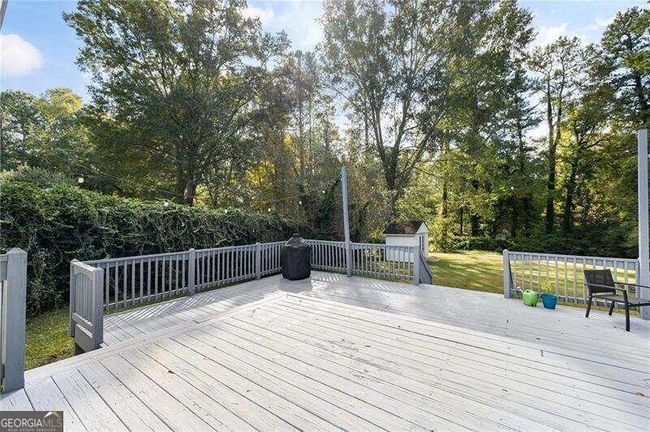 848 Lake Ct Se, House other with 3 bedrooms, 3 bathrooms and null parking in Smyrna GA | Image 22