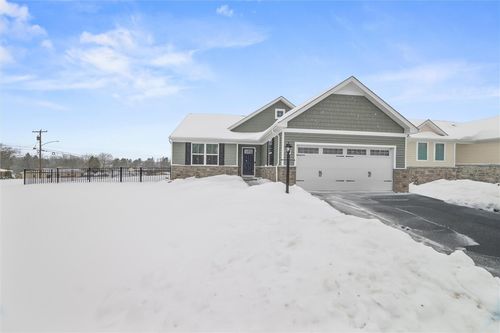 101 Dominic Dr, Butler, PA, 16001-3710 | Card Image