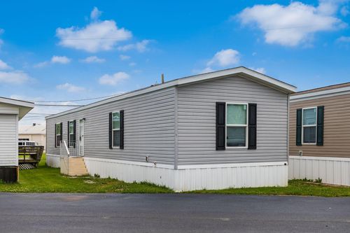 d11-4285 Broadway, Grove City, OH, 43123 | Card Image