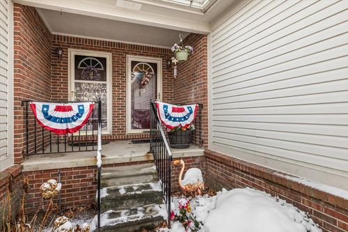 7-3263 Baldwin Woods Dr, Lake Orion, MI, 48359-2359 | Card Image