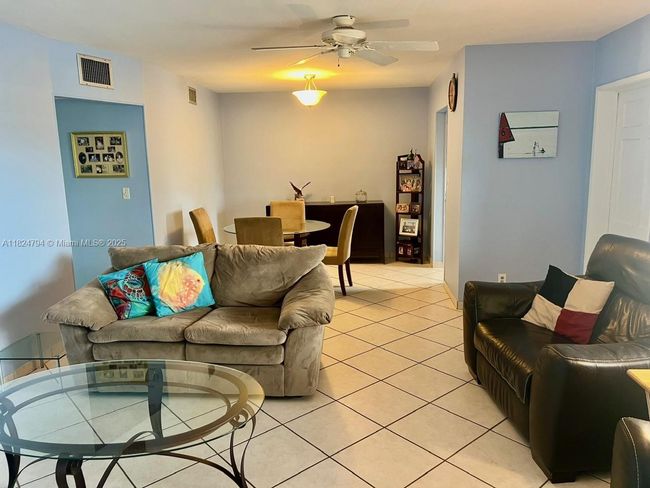 APT-11 - 930 Se 9 Th Ave, Home with 2 bedrooms, 2 bathrooms and null parking in Pompano Beach FL | Image 7