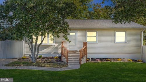 1520 Maryland Ave, WOODBRIDGE, VA, 22191-3631 | Card Image