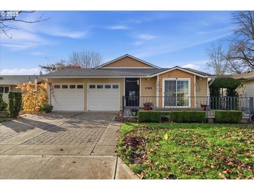 2365 Umpqua Rd, Woodburn, OR, 97071-2732 | Card Image