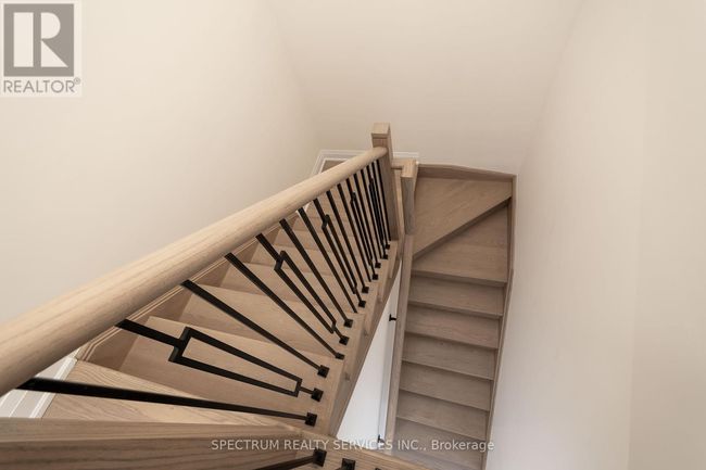 199 Grand Trunk Avenue, Townhouse with 3 bedrooms, 3 bathrooms and 2 parking in Vaughan (Patterson) ON | Image 20