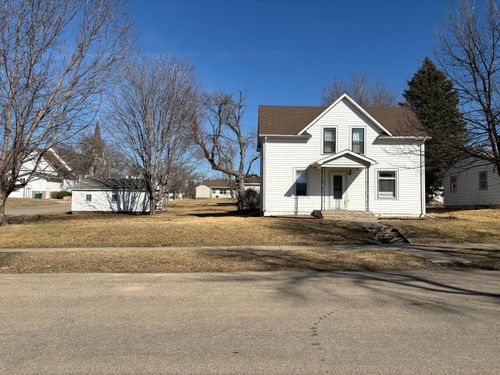 109 N Prairie St, Hendricks, MN, 56136-9515 | Card Image
