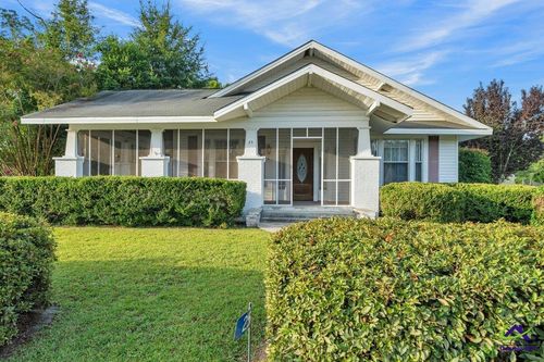 25 W Marion St, Reynolds, GA, 31076-2805 | Card Image