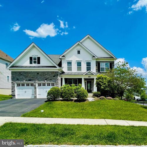 3589 Augusta Dr, CHESTER SPRINGS, PA, 19425-2136 | Card Image
