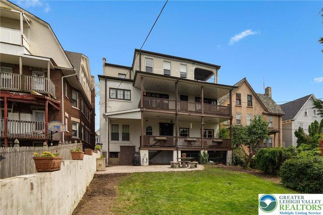 923 N Webster Ave, Home with 9 bedrooms, 5 bathrooms and 3 parking in Scranton PA | Image 60