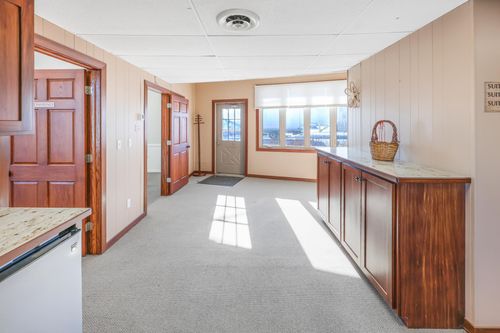 105 E Depot St, Litchfield, MN, 55355-2133 | Card Image