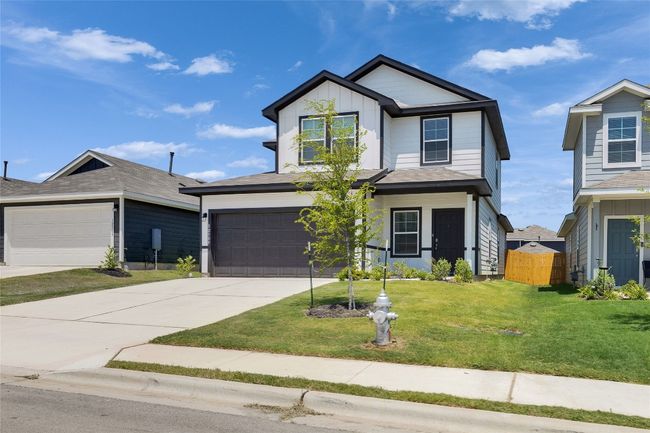12305 Bulldogger Bnd, House other with 4 bedrooms, 3 bathrooms and 4 parking in Mustang Ridge TX | Image 32