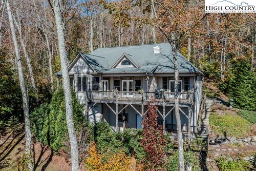 65 Laurel Rock Court, Banner Elk, NC, 28604 | Card Image