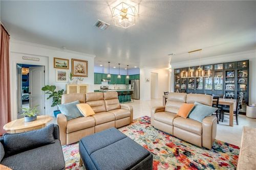 2501 Sawgrass Lake Ct, CAPE CORAL, FL, 33909-2935 | Card Image