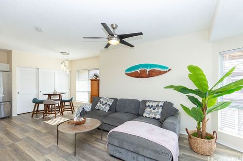 37r-91-525 Puamaeole St, Ewa Beach, HI, 96706-2196 | Card Image