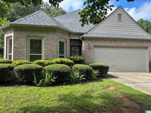 4182 Shinnecock Cir, BESSEMER, AL, 35022-6730 | Card Image