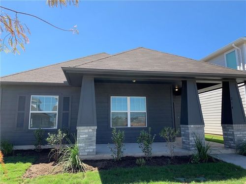 214 Bent Creek Dr, Hutto, TX, 78634-2140 | Card Image