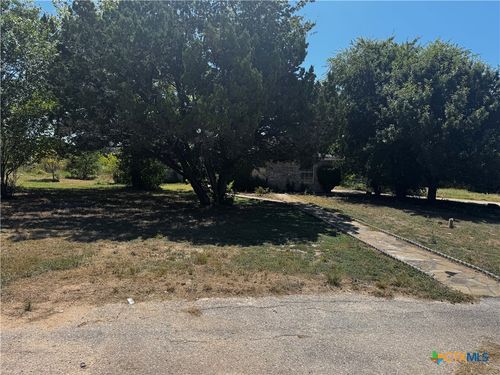822 Wedgewood Dr, Copperas Cove, TX, 76522-7652 | Card Image