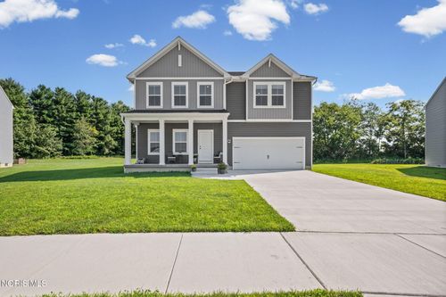 1752 Wexford Dr, Bowling Green, OH, 43402-3555 | Card Image