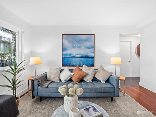 308-752 Bellevue Avenue E, Seattle, WA, 98102 | Card Image