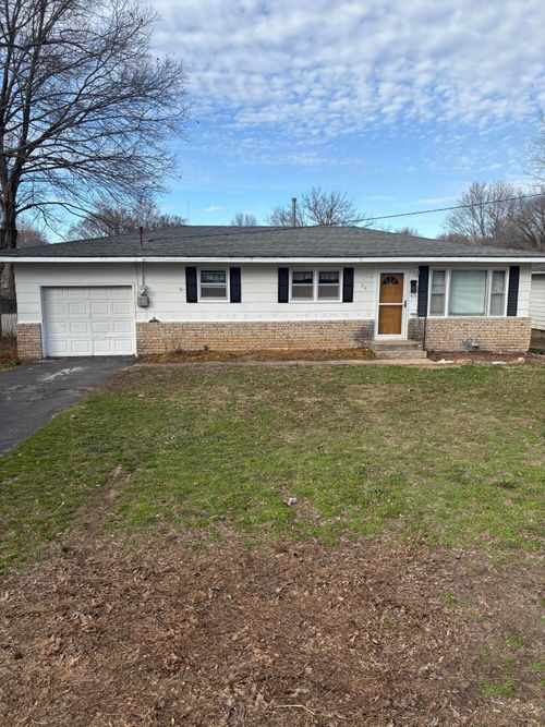 314 Birch St, Monett, MO, 65708-1402 | Card Image