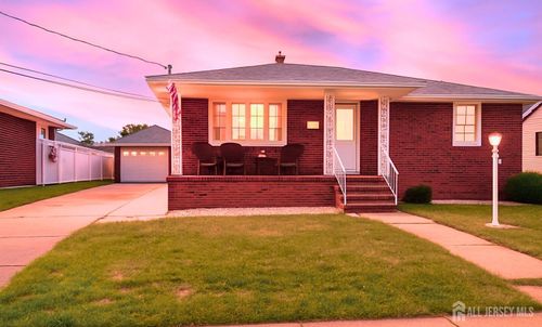 13 Olchaskey Ave, South River, NJ, 08882-2338 | Card Image