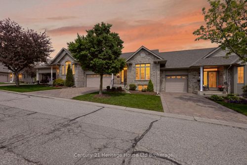 13-450 Lakeview Drive, Woodstock, ON, N4T1V6 | Card Image