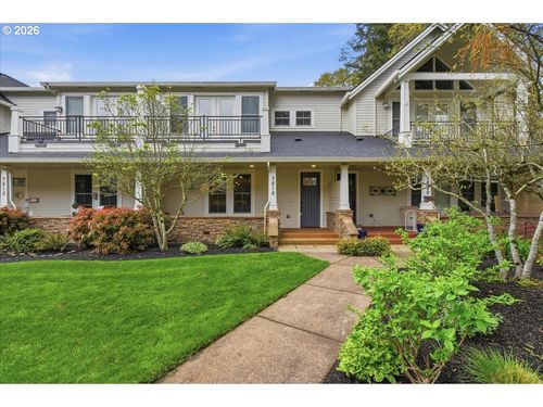 7816 Nw Quinault St, Camas, WA, 98607-7746 | Card Image
