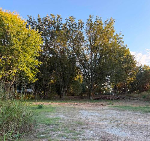325 Burnett Ln, Covington, TN, 38019 | Card Image