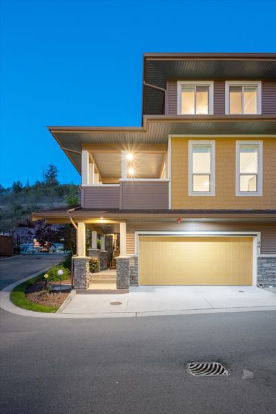 44 - 10480 248 St, Townhouse with 4 bedrooms, 3 bathrooms and 3 parking in Maple Ridge BC | Image 2