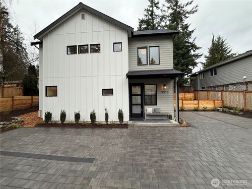 9513 132nd Ave Ne, Kirkland, WA, 98033-5212 | Card Image