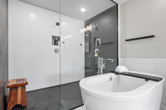 Dual Shower heads | Image 36