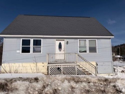 52 Welton Rd, Groton, VT, 05046-7642 | Card Image