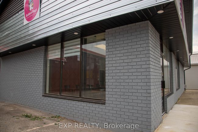 308 St George St N, Home with 0 bedrooms, 3 bathrooms and null parking in Dresden ON | Image 14