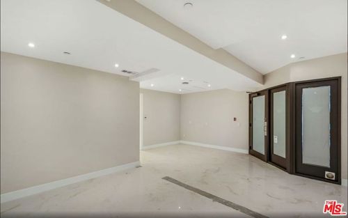 ter-ste-ta-421 N Rodeo Drive, Beverly Hills, CA, 90210 | Card Image