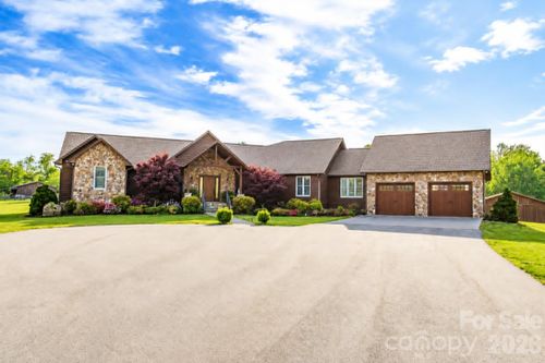 1083 Union Community Road, Thurmond, NC, 28683 | Card Image