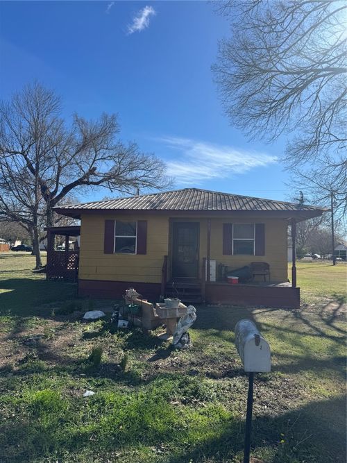 503 Hill Street, Smithville, TX, 78957 | Card Image