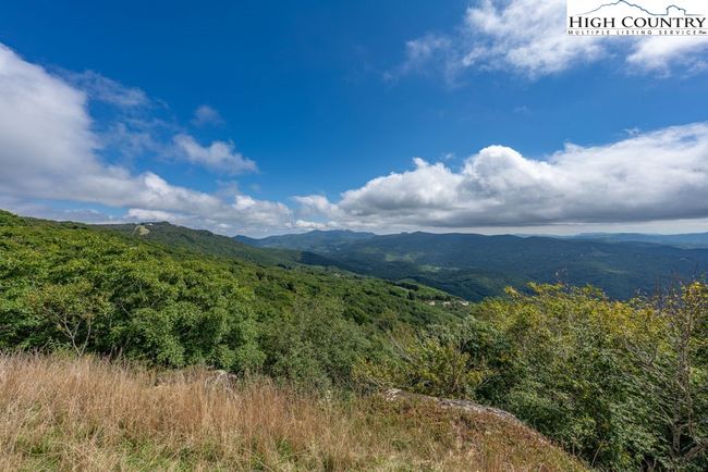 8 - 52 Eagle Cottage Ln, Townhouse with 1 bedrooms, 2 bathrooms and null parking in Banner Elk NC | Image 40