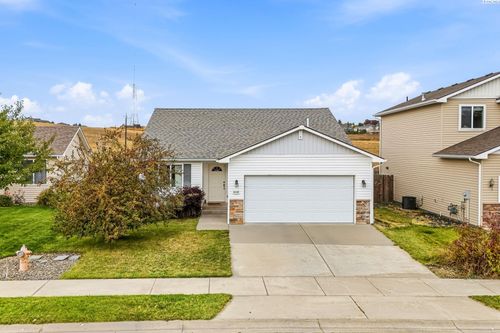 1438 Sw Lost Trail, Pullman, WA, 99163 | Card Image
