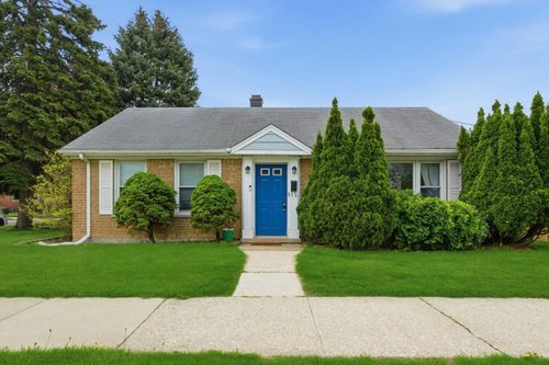 3231 W 99th St, Evergreen Park, IL, 60805-3427 | Card Image
