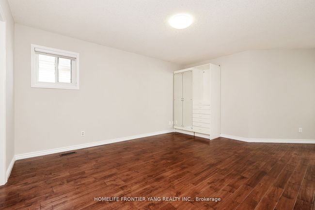 8 Wigston Crt, House other with 5 bedrooms, 3 bathrooms and 4 parking in Whitby ON | Image 28