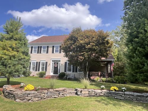 110-737 Hanon Dr, Williston, VT, 05495-8988 | Card Image